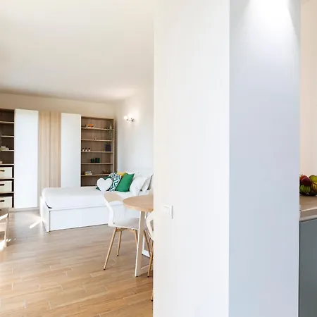 Sei Lejlighed Milano