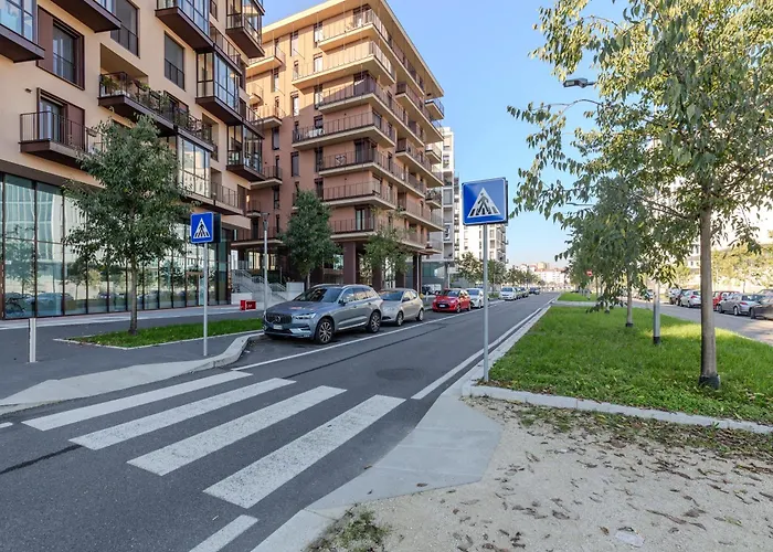 Sei Lejlighed Milano